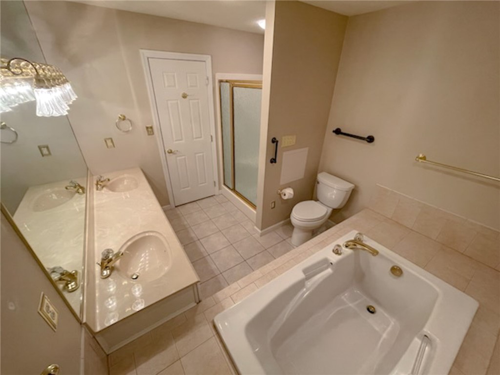 Unity Twp, Pennsylvania 15601, United States, 2 Bedrooms Bedrooms, ,2 BathroomsBathrooms,Residential,Contingent,14436