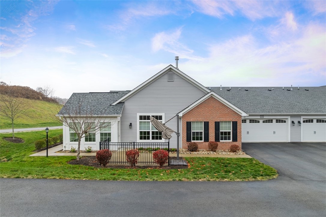 400 Spring Valley Dr