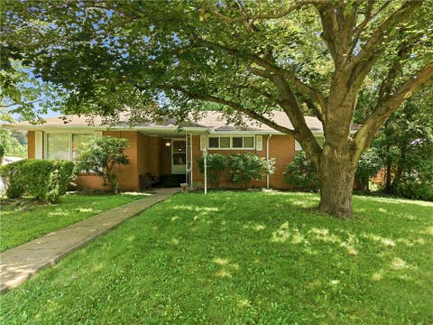 Homes For Sale - 1200 East St St<br/> Mercer County, Hermitage, PA 16148