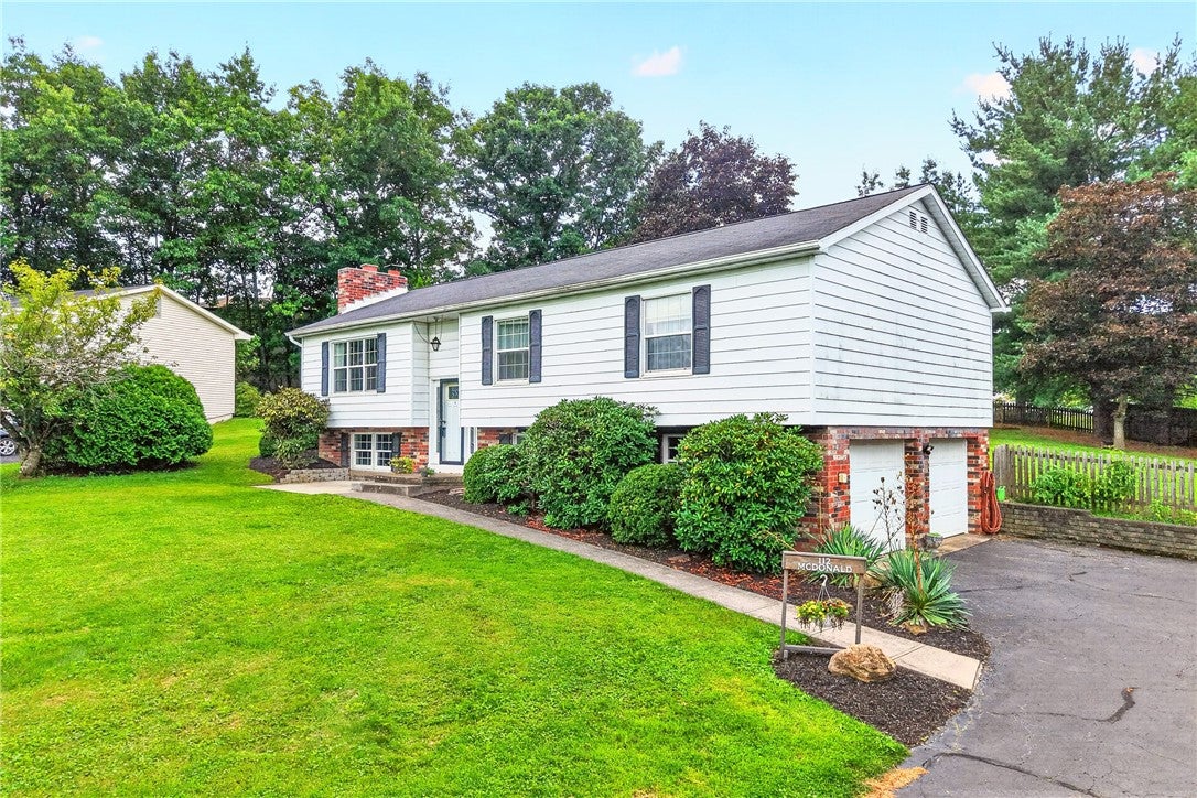 112 McDonald Dr