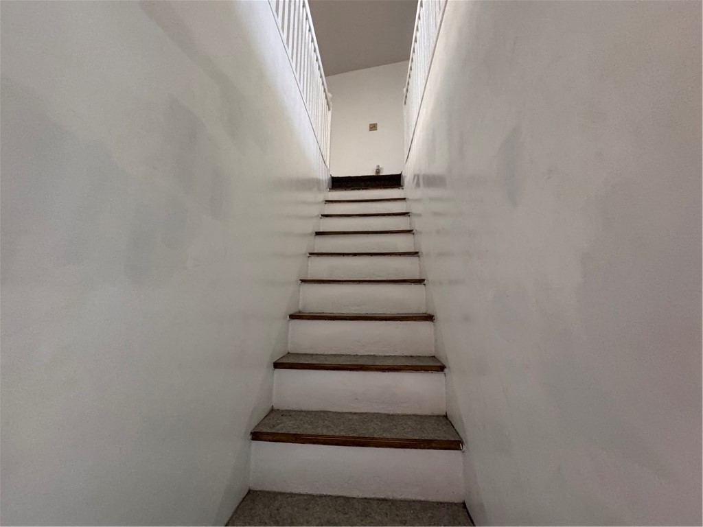 Bloomfield, Pennsylvania 15224, United States, 2 Bedrooms Bedrooms, ,1 BathroomBathrooms,Residential,Active,158005