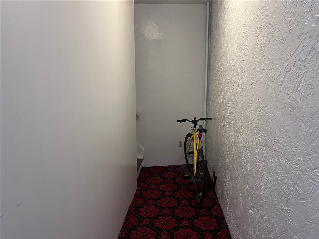 Bloomfield, Pennsylvania 15224, United States, 2 Bedrooms Bedrooms, ,1 BathroomBathrooms,Residential,Active,158005