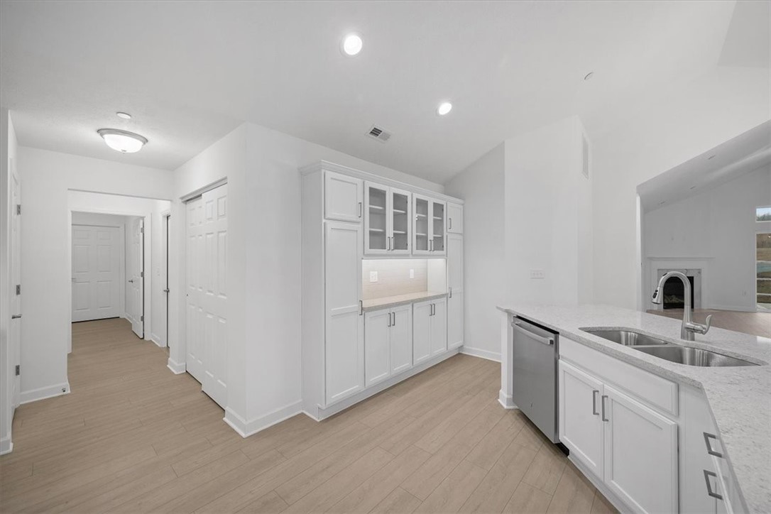 1040 Autumn Woods Drive Dr, Jackson Twp - BUT, Kentucky image 36