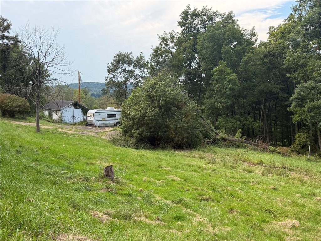 219 Dobbie Ln