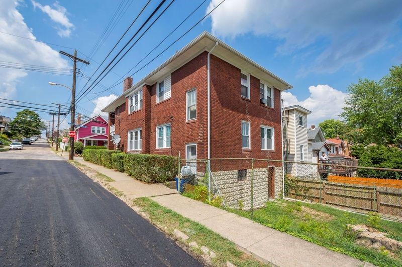 2451 Wedgemere Street