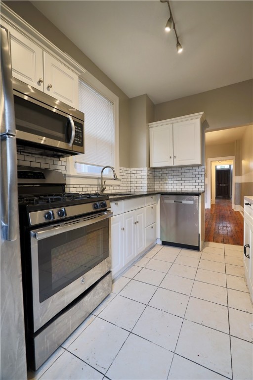 Central North Side, Pennsylvania 15212, United States, 2 Bedrooms Bedrooms, ,2 BathroomsBathrooms,Residential,Active,78959