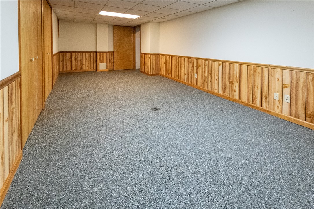 Sharon, Pennsylvania 16146, United States, 3 Bedrooms Bedrooms, ,2 BathroomsBathrooms,Residential,Active,220151