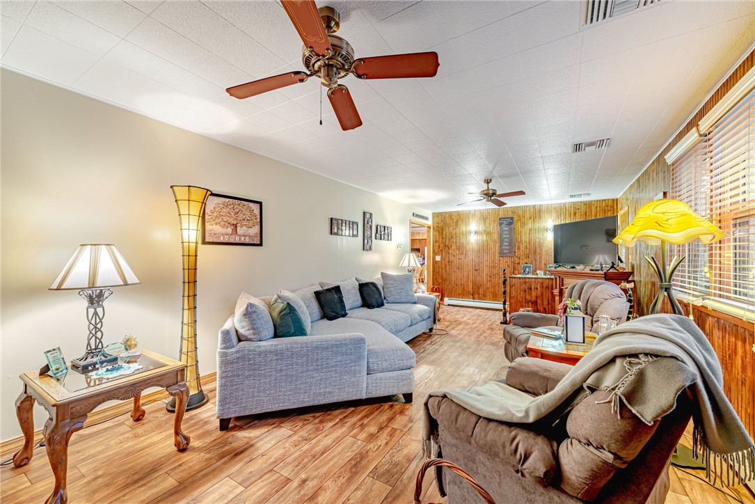 Mt. Pleasant Twp - Wml, Pennsylvania 15666, United States, 3 Bedrooms Bedrooms, ,2 BathroomsBathrooms,Residential,Active,88997