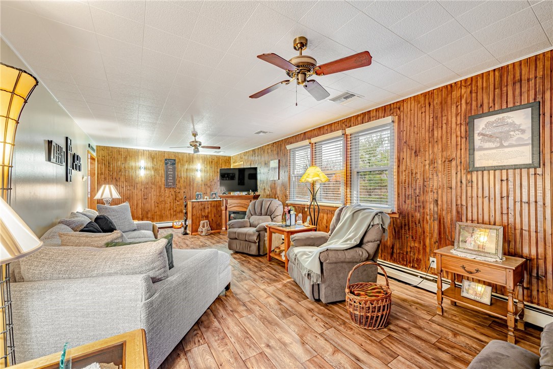 Mt. Pleasant Twp - Wml, Pennsylvania 15666, United States, 3 Bedrooms Bedrooms, ,2 BathroomsBathrooms,Residential,Active,88997