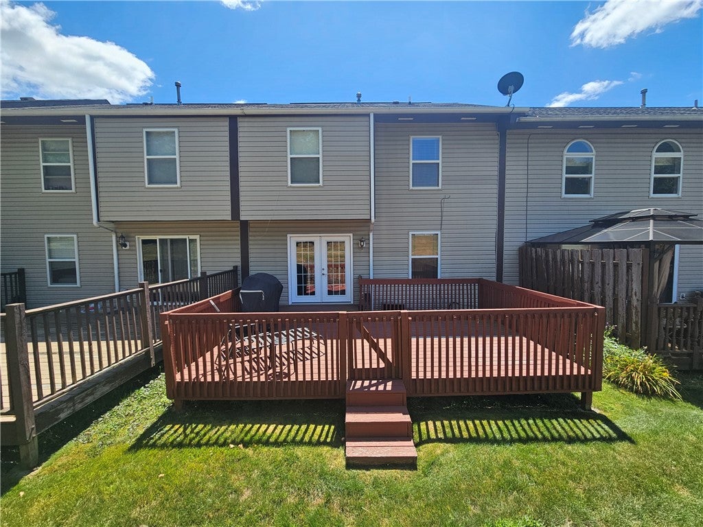 759 Sunset Cir