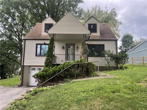 Homes For Rent - 249 Cirbus Ln<br/> Monroeville, PA 15146