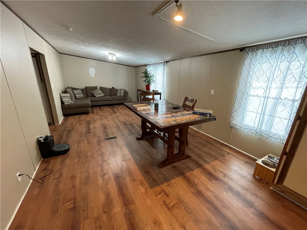 Brighton Twp, Pennsylvania 15009, United States, 3 Bedrooms Bedrooms, ,2 BathroomsBathrooms,Residential,Active,26263