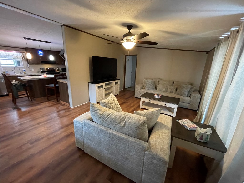 Brighton Twp, Pennsylvania 15009, United States, 3 Bedrooms Bedrooms, ,2 BathroomsBathrooms,Residential,Active,26263