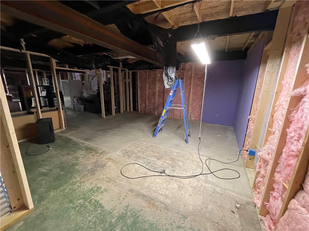 Brighton Twp, Pennsylvania 15009, United States, 3 Bedrooms Bedrooms, ,2 BathroomsBathrooms,Residential,Active,26263