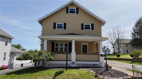 Homes For Sale - 910 Temple Ave Ave<br/> New Castle, PA 16101