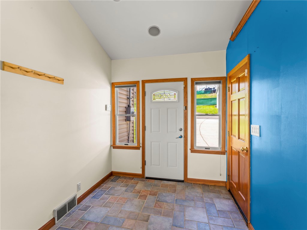 320 Parcell St, Claysville, Pennsylvania image 8