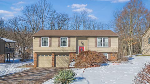Photo for 107 Oakcrest Drive