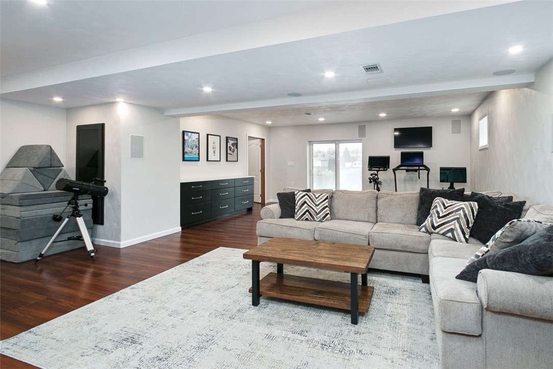 Mt. Pleasant Twp - Wml, Pennsylvania 15666, United States, 3 Bedrooms Bedrooms, ,3 BathroomsBathrooms,Residential,Pending,105026