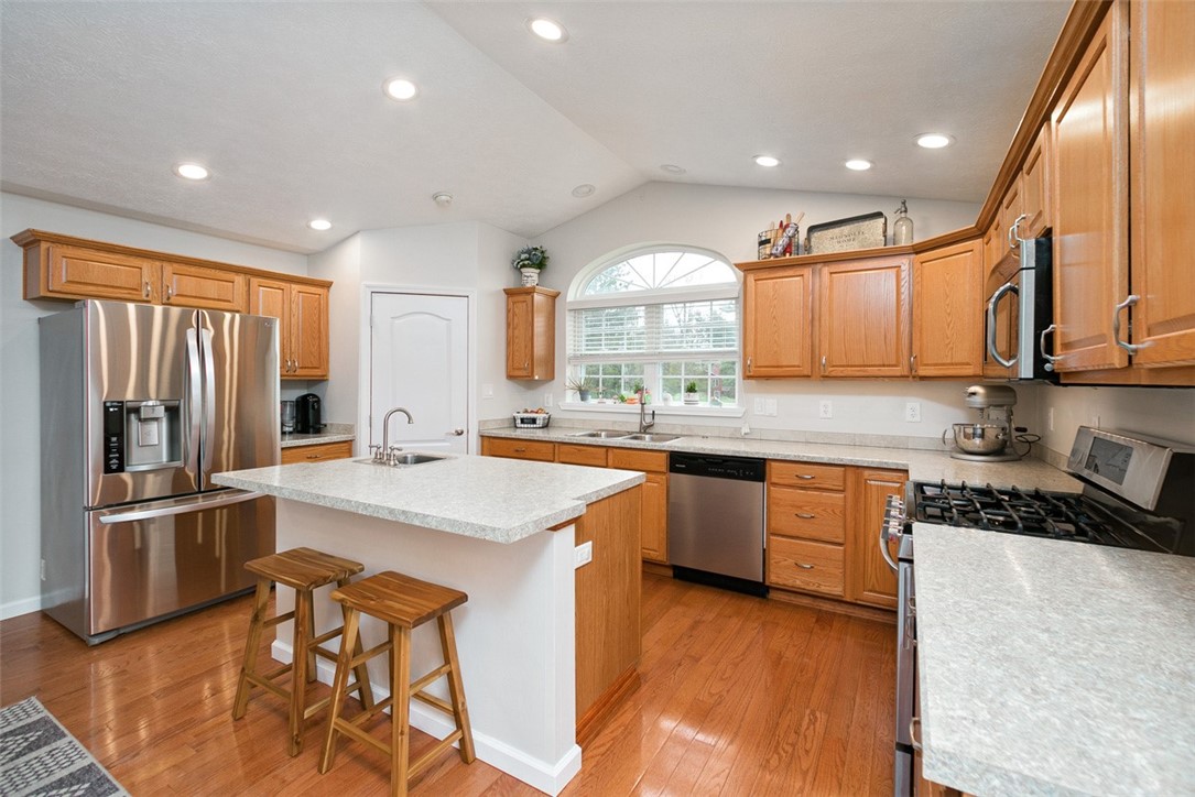 Mt. Pleasant Twp - Wml, Pennsylvania 15666, United States, 3 Bedrooms Bedrooms, ,3 BathroomsBathrooms,Residential,Pending,105026