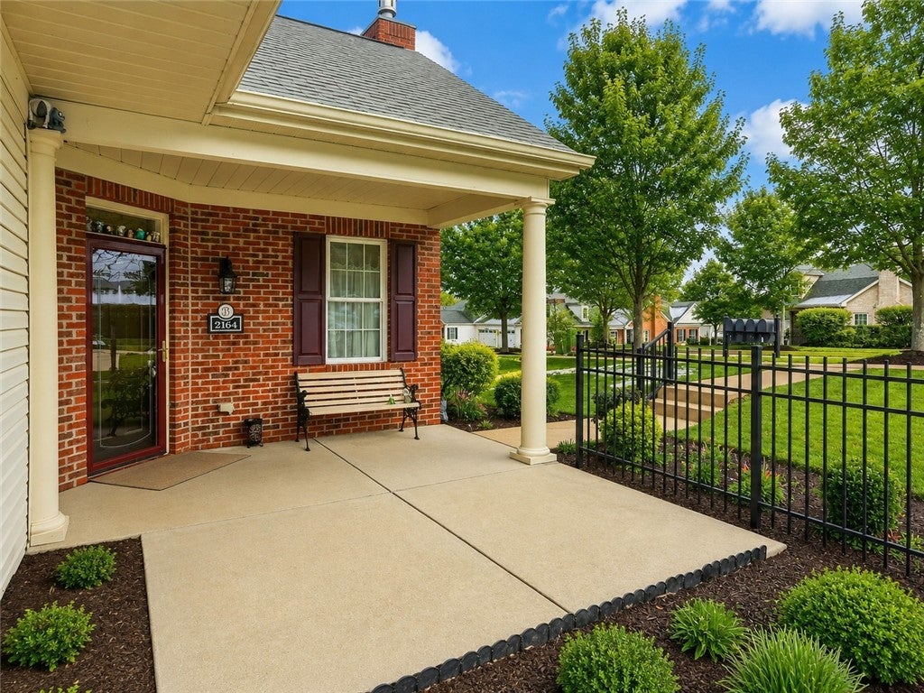 2164 Isleworth Lane