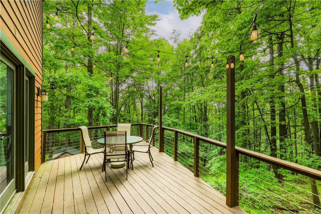 272 Mountain View Rd