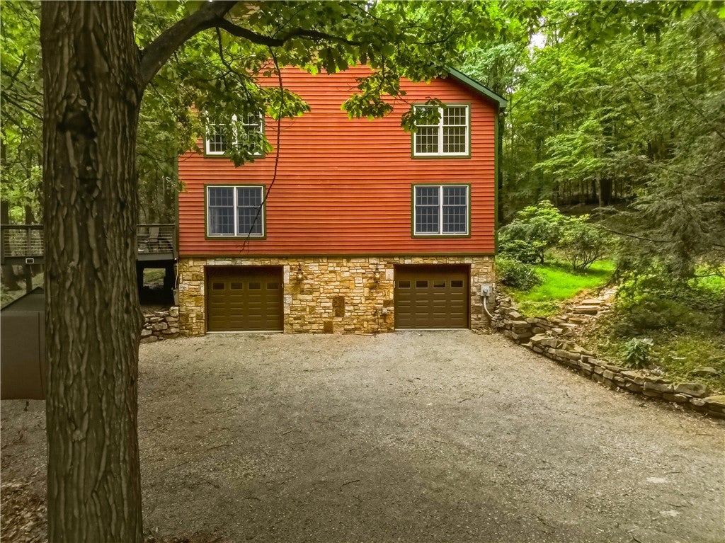 272 Mountain View Rd