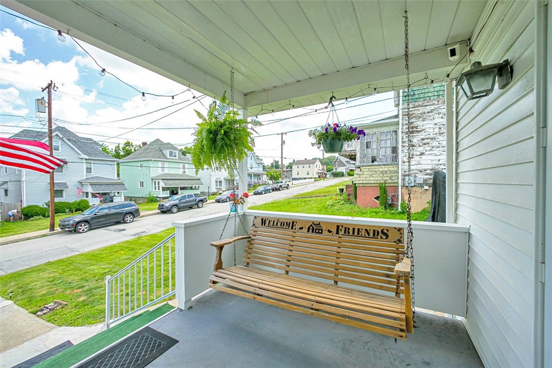 Connellsville, Pennsylvania 15425, United States, 3 Bedrooms Bedrooms, ,2 BathroomsBathrooms,Residential,Pending,158988