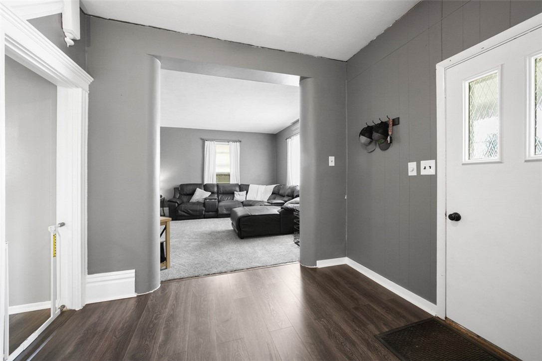 Connellsville, Pennsylvania 15425, United States, 3 Bedrooms Bedrooms, ,2 BathroomsBathrooms,Residential,Pending,158988