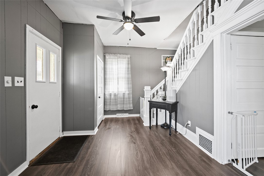 Connellsville, Pennsylvania 15425, United States, 3 Bedrooms Bedrooms, ,2 BathroomsBathrooms,Residential,Pending,158988