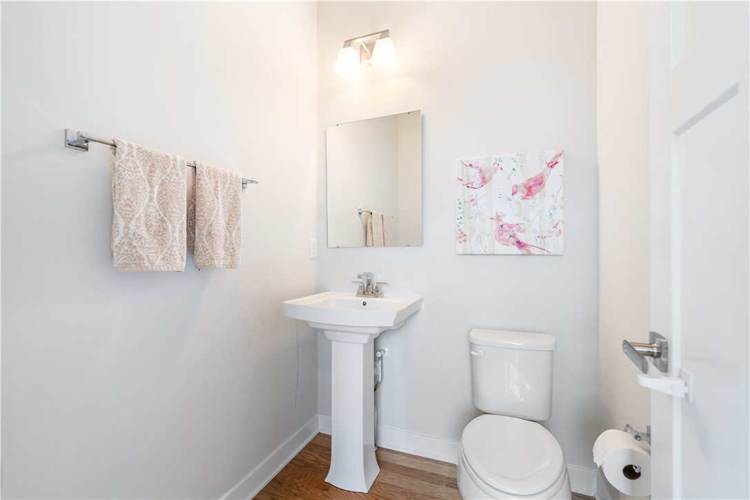 Cranberry Twp, Pennsylvania 16066, United States, 3 Bedrooms Bedrooms, ,3 BathroomsBathrooms,Residential,Contingent,77027