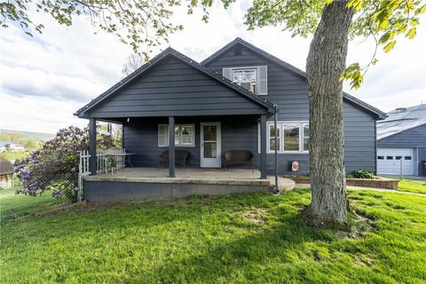 Photo of 3872 Route 31, Jones Mills, PA 15646 (MLS # 1752718)