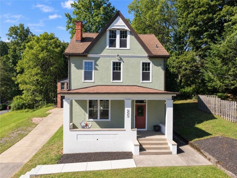 Homes For Sale - 555 Thompson Run Rd Rd<br/> Ross Twp, PA 15237