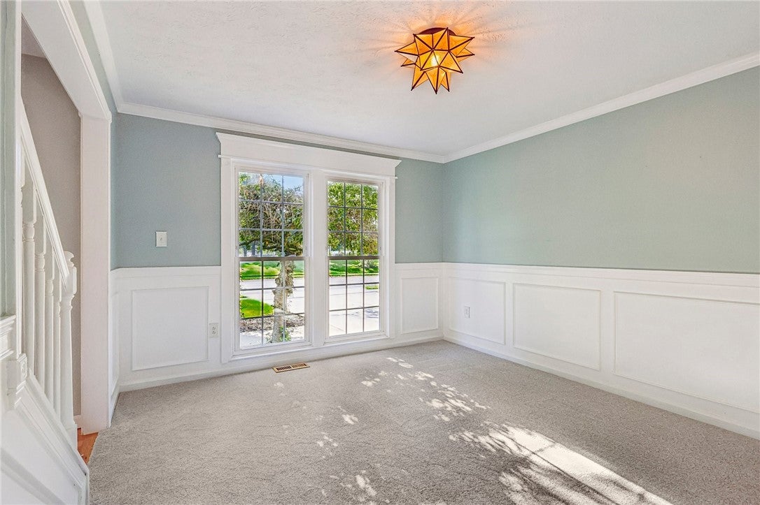 111 Aberdeen Dr