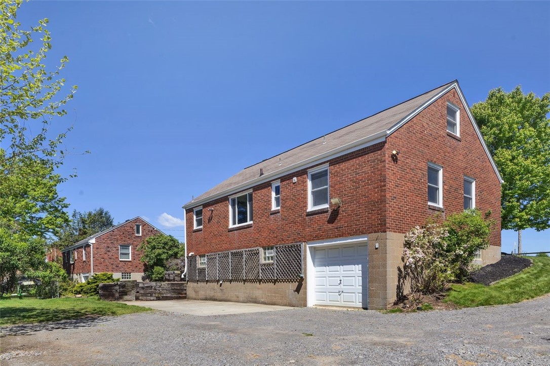 180 Bonnie View Dr