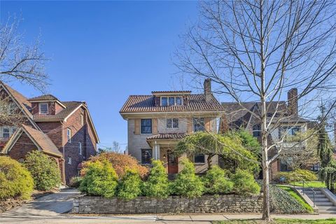 Photo of 4734 Bayard St, Pittsburgh, PA 15213 (MLS # 1747444)