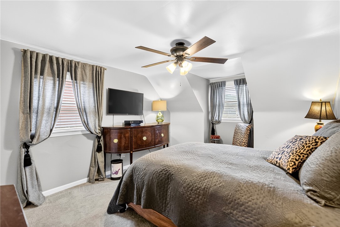 Ingram, Pennsylvania 15205, United States, 3 Bedrooms Bedrooms, ,2 BathroomsBathrooms,Residential,Active,168065