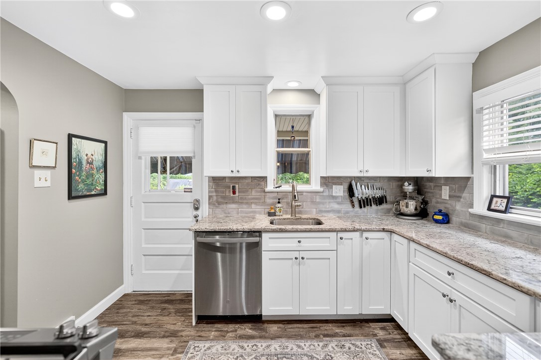 Ingram, Pennsylvania 15205, United States, 3 Bedrooms Bedrooms, ,2 BathroomsBathrooms,Residential,Active,168065