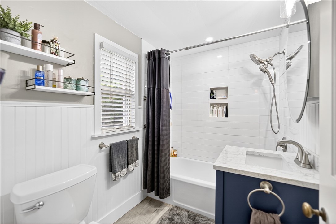 Ingram, Pennsylvania 15205, United States, 3 Bedrooms Bedrooms, ,2 BathroomsBathrooms,Residential,Active,168065