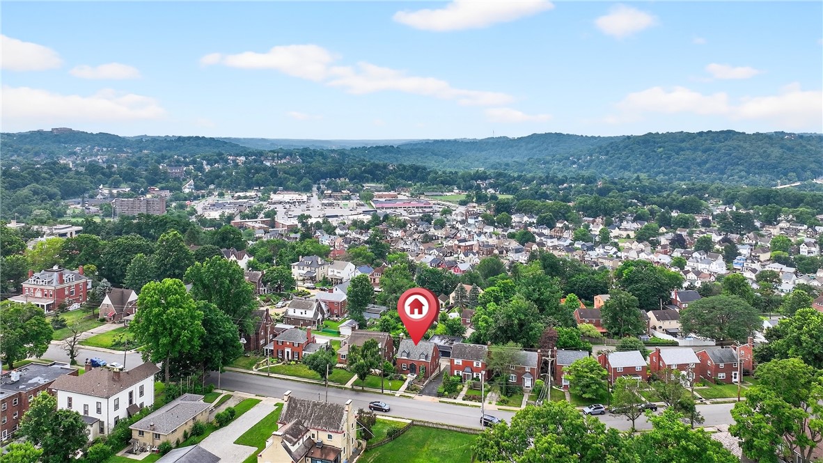 Ingram, Pennsylvania 15205, United States, 3 Bedrooms Bedrooms, ,2 BathroomsBathrooms,Residential,Active,168065