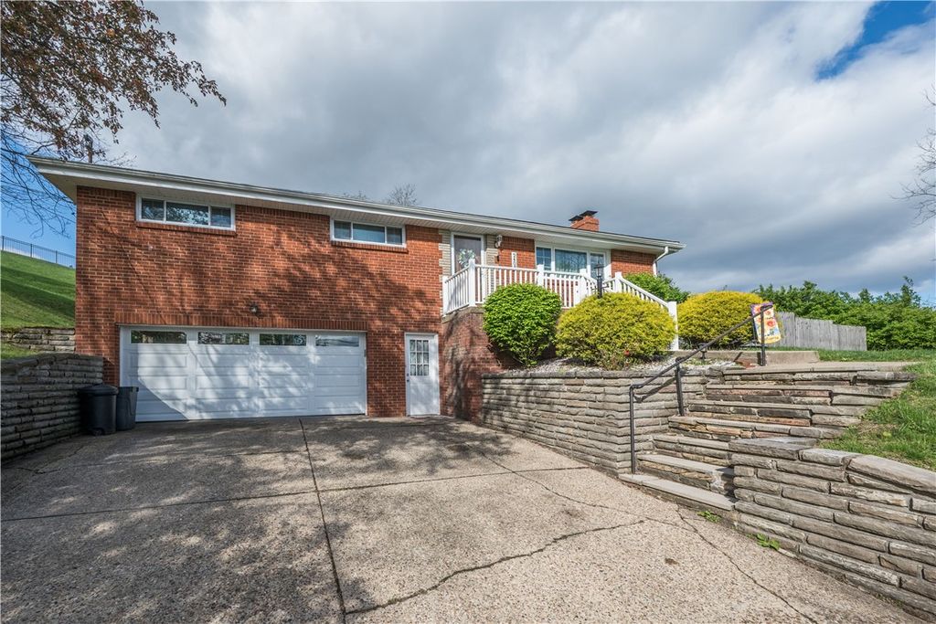Photo of 2408 Ridge Rd, South Park, PA 15129 (MLS # 1749504)