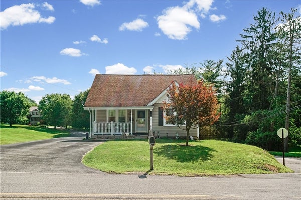 2440 HENRY RD, SEWICKLEY, PA 15143 - Image fc6b7b8d15f04c852cf93cf279e9f3f2/1010304221