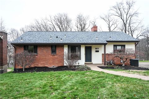 Photo of 26 Terrace Dr, Pittsburgh, PA 15205 (MLS # 1744792)
