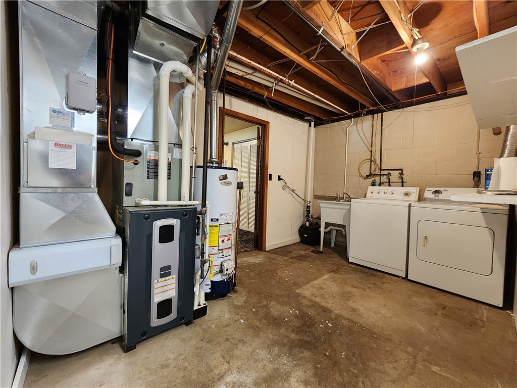 Coolspring Twp, Pennsylvania 16137, United States, 3 Bedrooms Bedrooms, ,2 BathroomsBathrooms,Residential,Contingent,53349