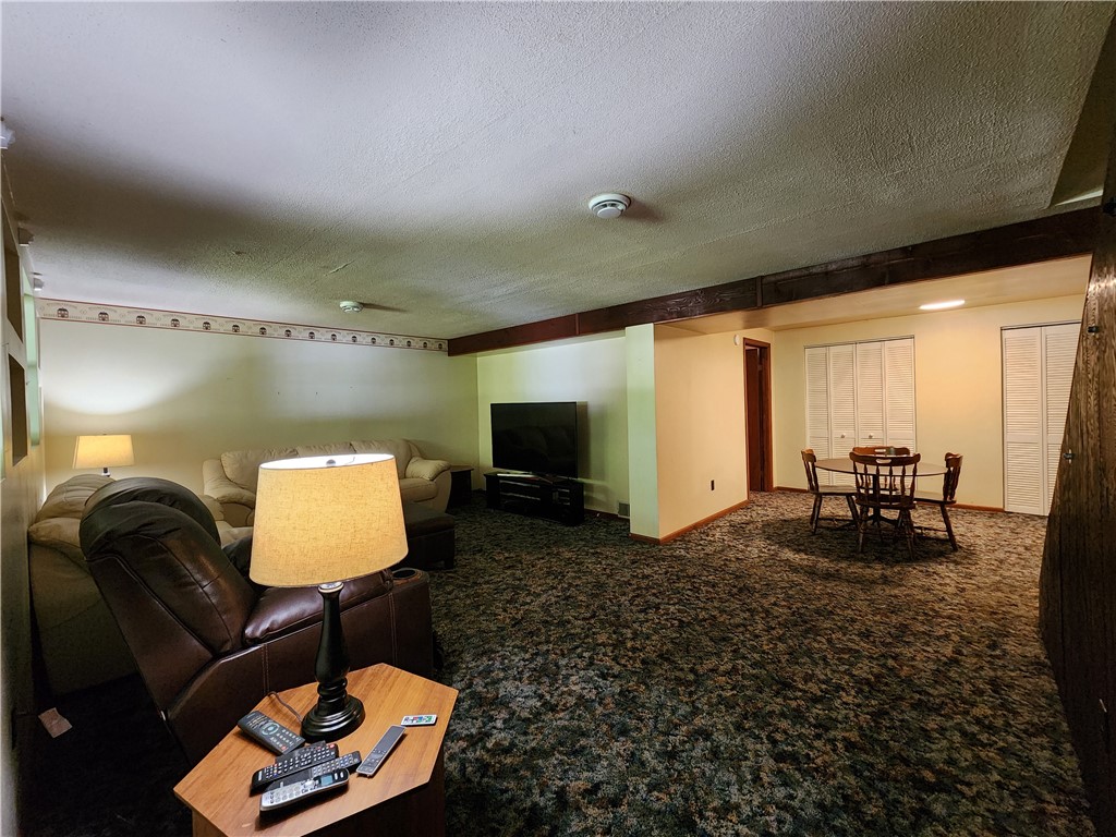 Coolspring Twp, Pennsylvania 16137, United States, 3 Bedrooms Bedrooms, ,2 BathroomsBathrooms,Residential,Contingent,53349