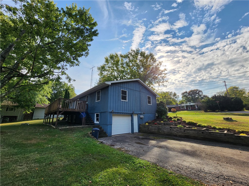 Coolspring Twp, Pennsylvania 16137, United States, 3 Bedrooms Bedrooms, ,2 BathroomsBathrooms,Residential,Contingent,53349