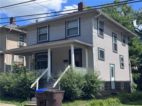 Homes For Sale - 668 Hull Street St<br/> Sharon, PA 16146