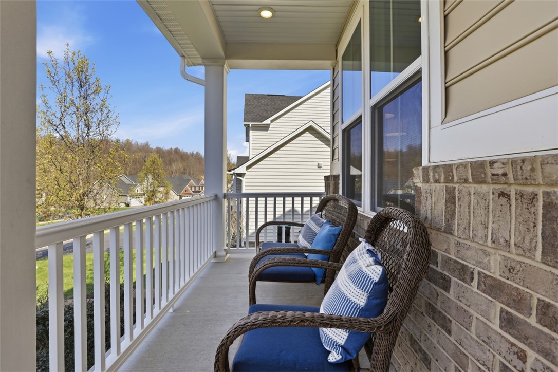 4454 Walnut Ridge Cir