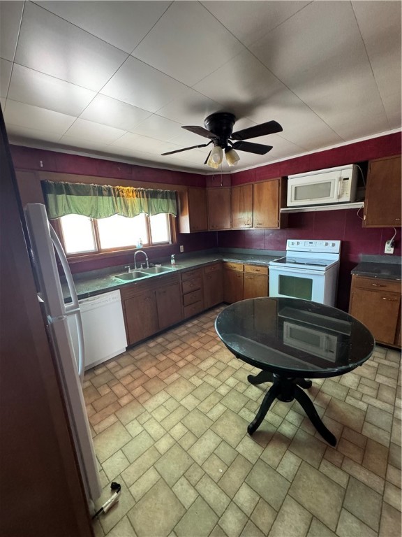 Bobtown/Dilliner, Pennsylvania 15315, United States, 2 Bedrooms Bedrooms, ,2 BathroomsBathrooms,Residential,Active,57925