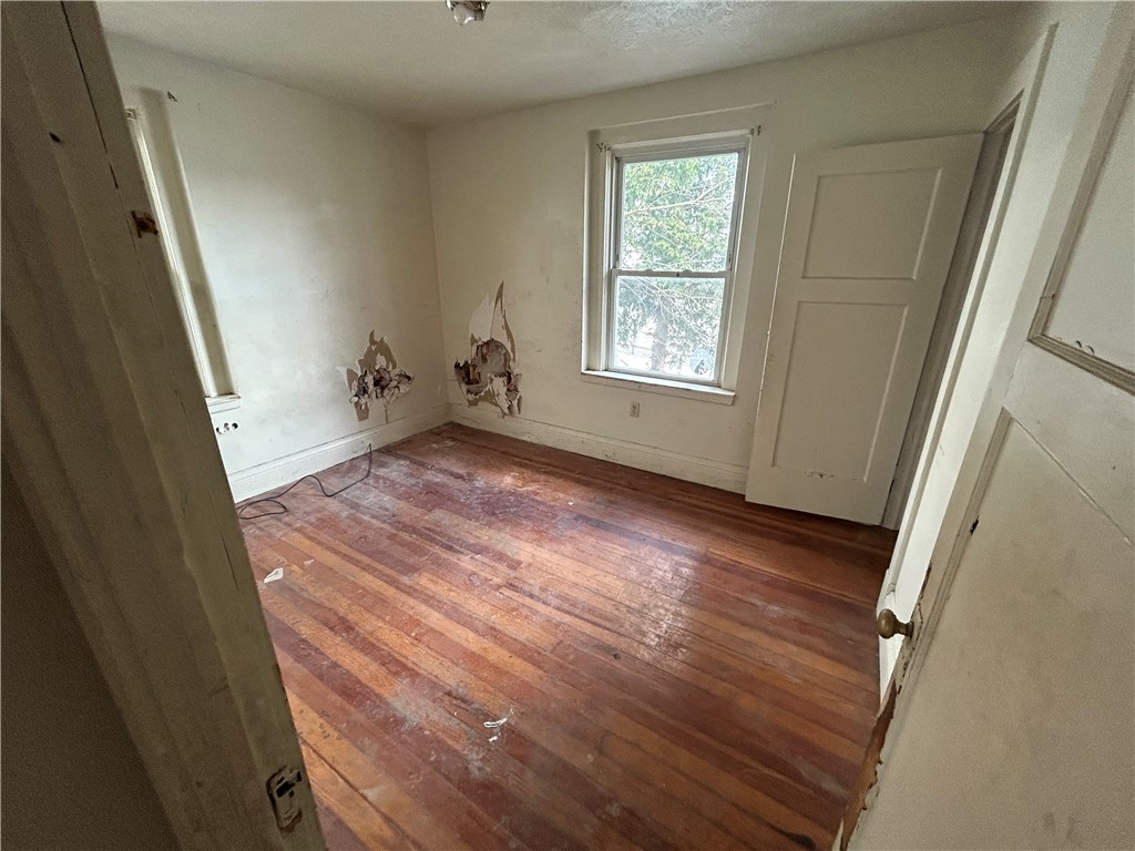 15 Cleveland Ave Ave, Uniontown, Pennsylvania image 9