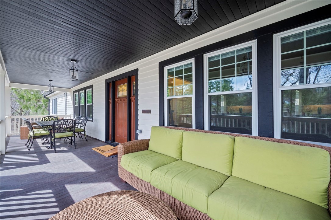 3252 Comanche Road